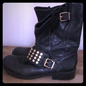 Jessica Simpson boots